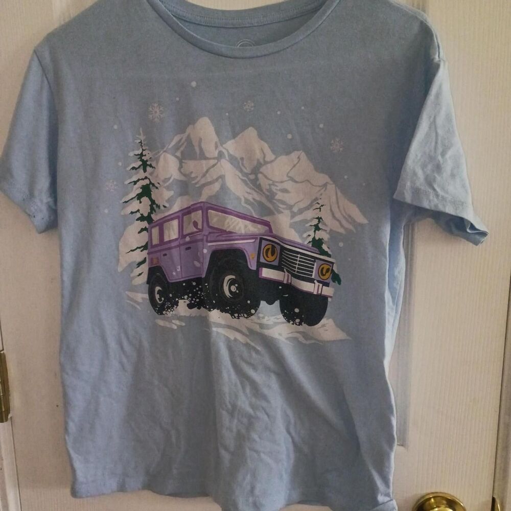 Wonder- nation Shirt kids size XL